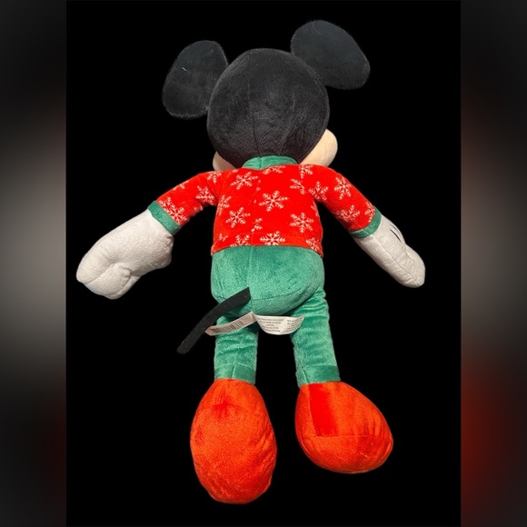 Disney Mickey Mouse Christmas 2020 plush stuffy NWT. Surface wash. 21-22 inch - Picture 3 of 7